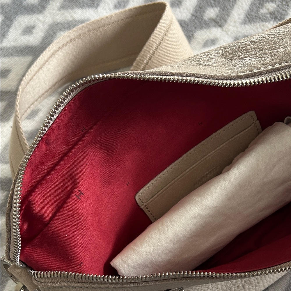 Minimal Leather Belt Bag in Taupe - Picture 2 of 6